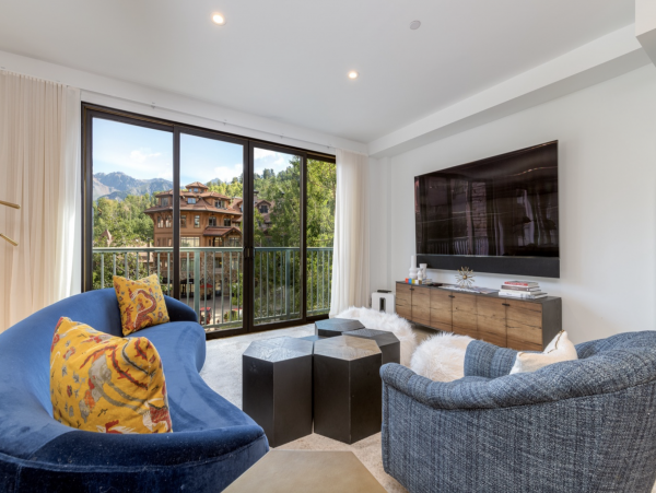 Exceptional Residence in Mountain Village Core